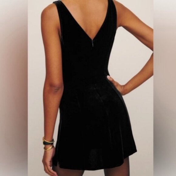 Reformation Black Velvet Brisbane Dress - Picture 3 of 4